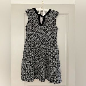 Patterned black dress